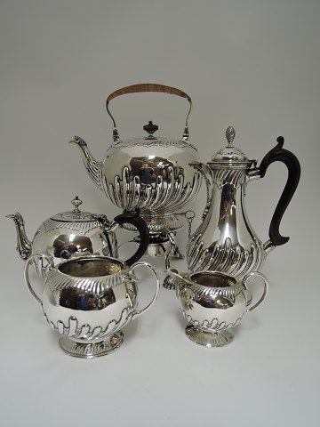 Englisch Tea & Coffee Service 
Sterling (925) 
5 Teile