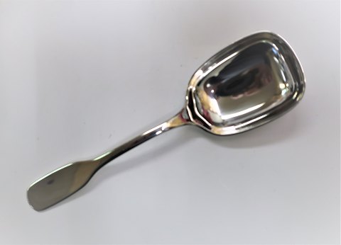 Hans Hansen. Sølvbestik. Susanne. Serveringsske. Sterling (925). Længde 18 cm.