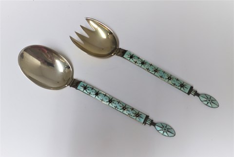 Norway. Tostrup. Sterling (925). Serving set with green enamel. Length 17.5 cm.