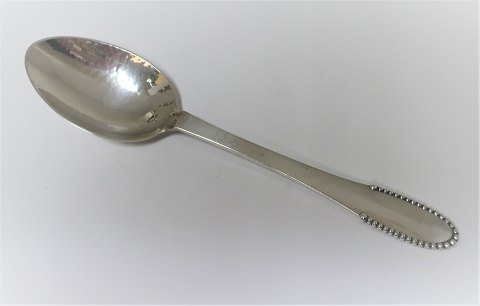 Georg Jensen. Silberbesteck . Sterling (925). Kugle. Menüe Löffel. Länge 19,3 
cm.