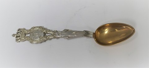 Michelsen. Mindeske 1898. I anledning af Prins Christian og Prinsesse 
Alexandrines bryllup. Sterling (925). Design Harald Slott-Møller