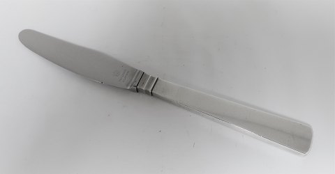 Hingelberg. Silberbesteck (925). Besteck Nr. 10. Menüemesser. Länge 22,3cm. Es 
sind 12 Stück auf Lager. Der Preis ist pro Stück.