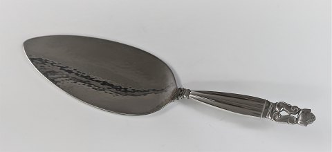 Georg Jensen. Silver (830). Akorn Cake server. Length 20 cm.