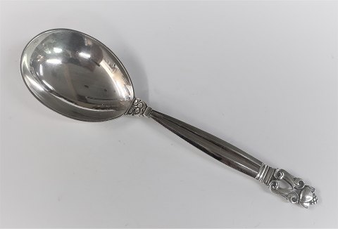 Georg Jensen. Sølv (925). Konge. Serveringsske lille. Længde 16,6 cm.