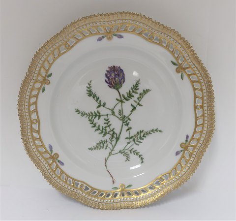 Royal Copenhagen. Flora danica Tallerken. Diameter 25 cm. (3553). ( 1 sortering 
). Astragalus danicus Retz