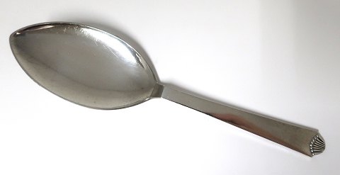 Hans Hansen. Silver (830). Arvesölv no.4. Cake server. Length 20.5 cm.