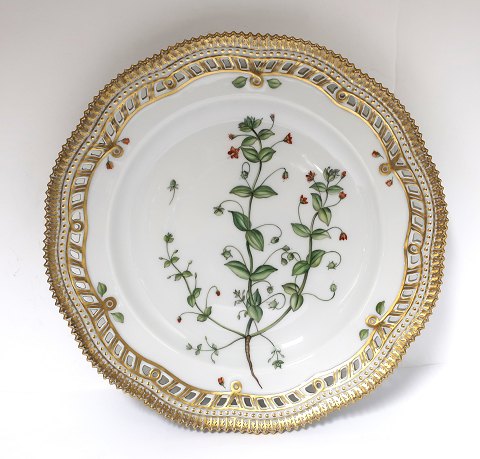 Royal Copenhagen. Flora Danica plate. Diameter 25 cm. (3553). (1 quality). 
Anagallis arvensis L