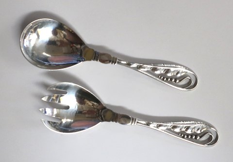 Georg Jensen. Sølvbestik (925). Pyntebestik no. 42. Serveingssæt. Længde 15 cm.