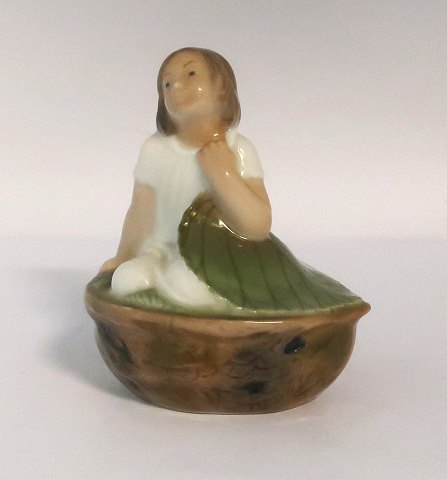 Royal Copenhagen. Porzellanfigur. Däumelinchen. Modell 4374. Höhe 9 cm. (1 Wahl)
