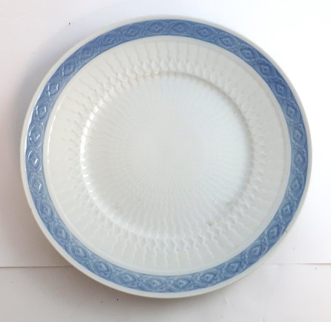 Royal Copenhagen. Blå Vifte. Middagstallerken. Model 11519. Diameter 25,5 cm. 
Pæne velholdte (3 sortering)