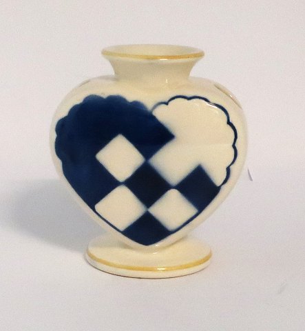 Aluminia Herz blau. Höhe 7,5 cm.
