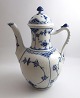 Royal Copenhagen. Blue Fluted, half lace. Coffee pot. Model 519. Height 25 cm. 
(1 quality)