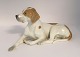 Royal Copenhagen. Porcelænsfigur. Pointer. Model 1635. Længde 26 cm. ( 3 
sortering )
