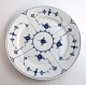 Royal Copenhagen. Musselmalet, riflet. Tallerken. Model 184. Diameter  23 cm.  
(2 sortering)