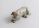 Bing & Grøndahl. Porcelænsfigur. Liggende gris. Model 1881. Længde 6 cm. (1 
sortering).
