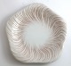 Königliches Kopenhagen. Rosa Muschel. Design Arje Griegst. Menüeteller. 
Durchmesser 24,5 cm. Modell 14172. (2 Wahl).