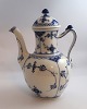 Königliches Kopenhagen. Musselmalet, halbspitze. Kaffeekanne. Modell 519. Höhe 25 cm.  (1 Wahl). Hergestellt vor 1923.