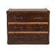 Flot Steamer Trunk i kraftigt læder. Super stand.H 80cmW 98cmD 48 cmLevering:Jylland/Fyn 500kr(Månedsvis)Sjælland 300kr(ugentlig)