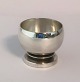 Georg Jensen. Pyramide. Eierbecher aus Sterlingsilber. Harald Nielsen. Modell 585.